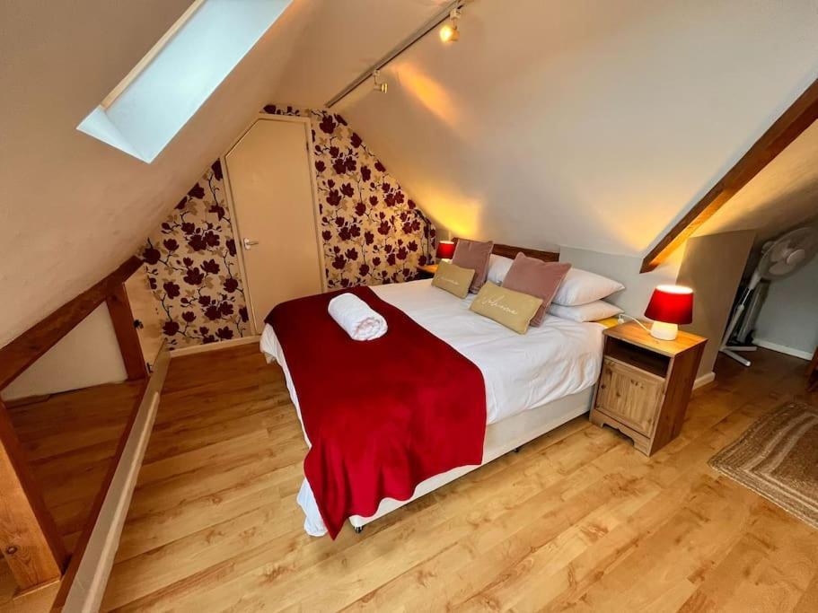 Blue Anchor House - Seaview, Hot Tub Apartments Exterior foto
